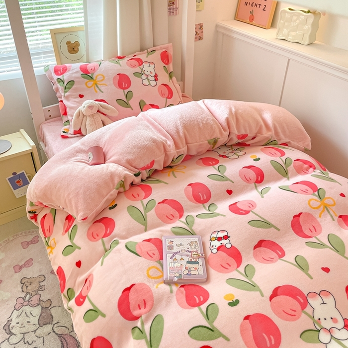 91家纺网 家纺一手货源 找家纺 寻米 2025新款高克重加厚保暖牛奶绒学生宿舍单床笠单件床笠系列二 野见花兔