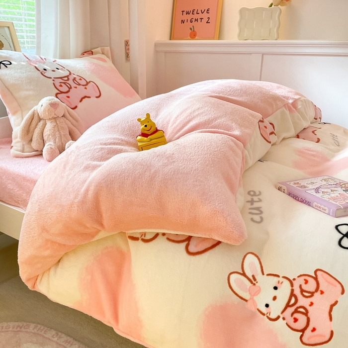 91家纺网 家纺一手货源 找家纺 寻米 2025新款高克重加厚保暖牛奶绒学生宿舍单床笠单件床笠系列二 好眠兔兔