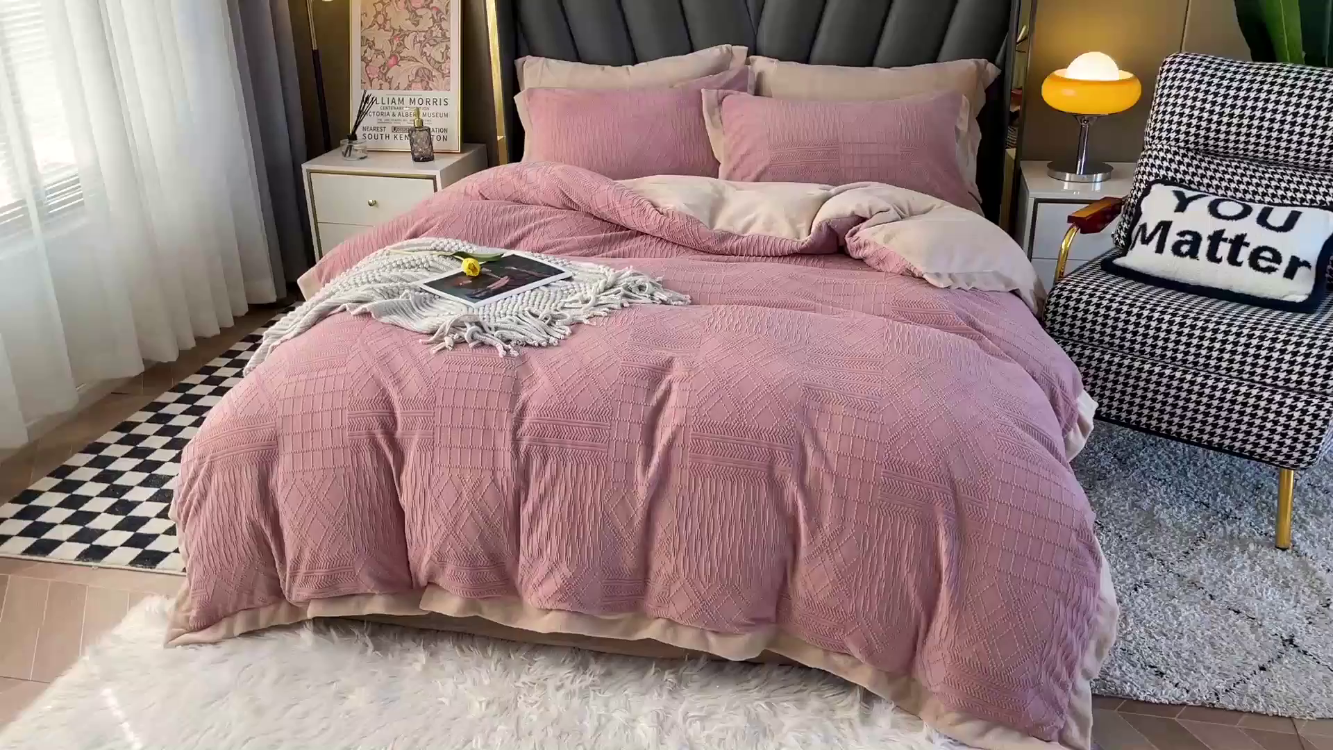 91家纺网 家纺一手货源 找家纺 （总）梵克保罗 2025秋冬新款全消光拼角雕花绒牛奶绒四件套