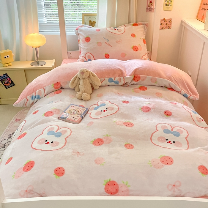 91家纺网 家纺一手货源 找家纺 寻米 2025新款高克重加厚保暖牛奶绒学生宿舍单床笠单件床笠系列二 蜜可小兔