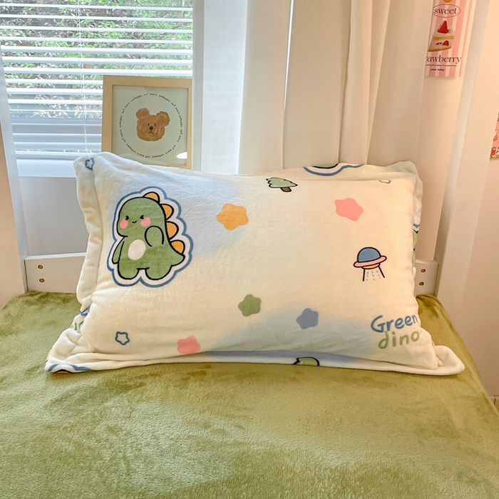 91家纺网 家纺一手货源 找家纺 寻米 2025新款高克重加厚保暖牛奶绒学生宿舍单床笠单件床笠系列二 恐龙星球