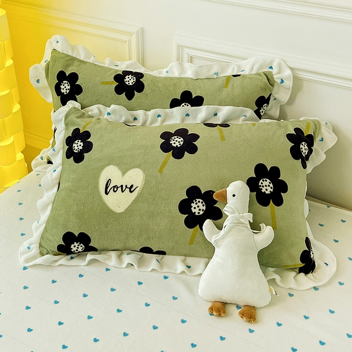 91家纺网 家纺一手货源 找家纺 梵克保罗 2025秋冬新品韩版印花牛奶绒花边款四件套 莫奈