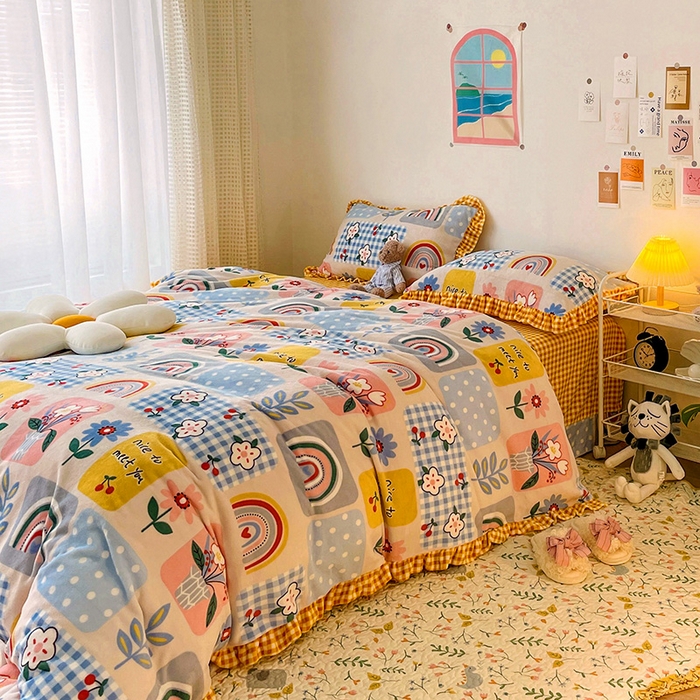 91家纺网 家纺一手货源 找家纺 梵克保罗 2025秋冬新品韩版印花牛奶绒花边款四件套 彩虹乐园