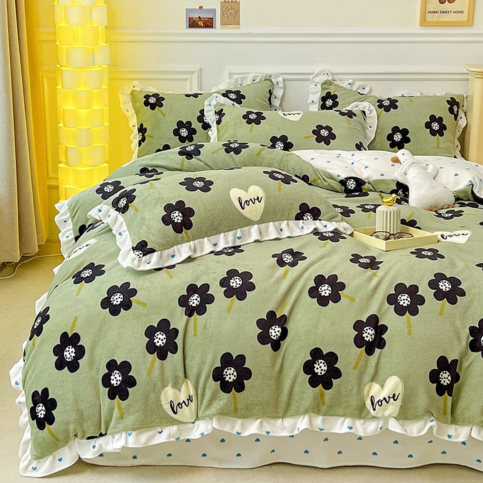 91家纺网 家纺一手货源 找家纺 梵克保罗 2025秋冬新品韩版印花牛奶绒花边款四件套 莫奈