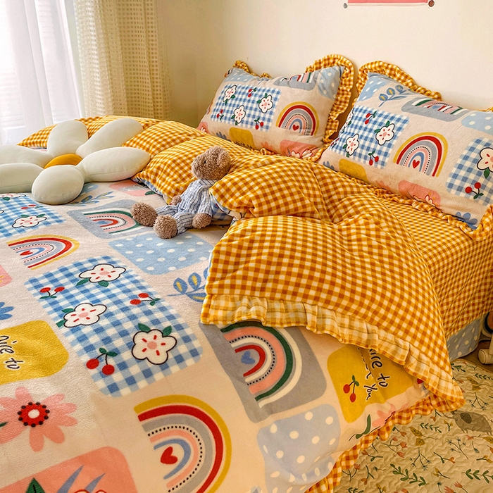 91家纺网 家纺一手货源 找家纺 梵克保罗 2025秋冬新品韩版印花牛奶绒花边款四件套 彩虹乐园