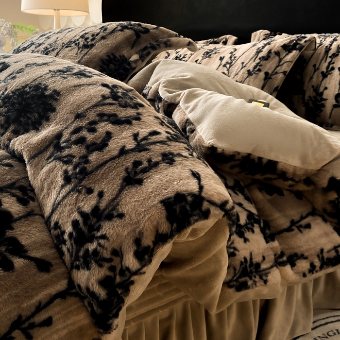 大麦家纺 25年新款高克重兔毛牛奶绒床盖四件套 花影织梦