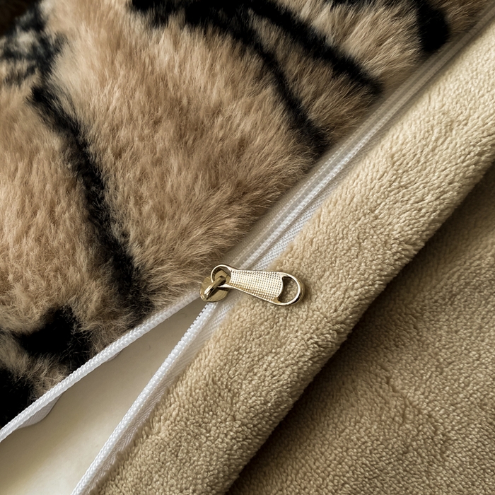 91家纺网 家纺一手货源 找家纺 大麦家纺 25年新款高克重兔毛牛奶绒床盖四件套 花影织梦