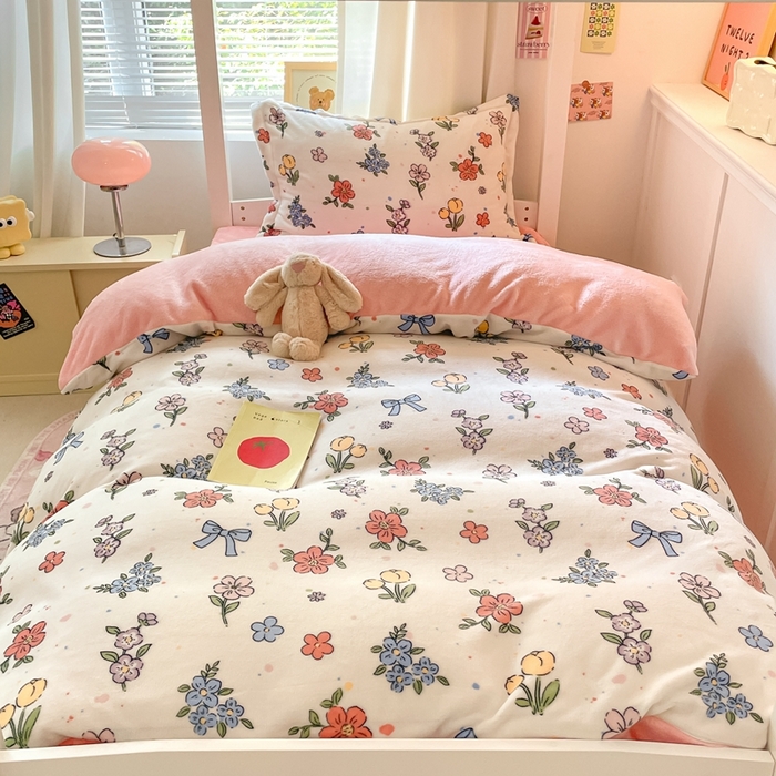 91家纺网 家纺一手货源 找家纺 寻米 2025新款高克重加厚保暖牛奶绒学生宿舍单床笠单件床笠系列二 花田结语-粉