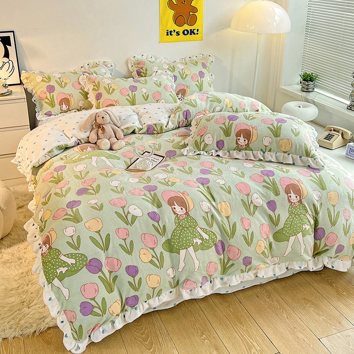 91家纺网 家纺一手货源 找家纺 梵克保罗 2025秋冬新品韩版印花牛奶绒花边款四件套 绿野仙踪