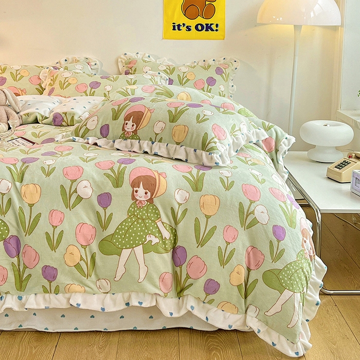 91家纺网 家纺一手货源 找家纺 梵克保罗 2025秋冬新品韩版印花牛奶绒花边款四件套 绿野仙踪