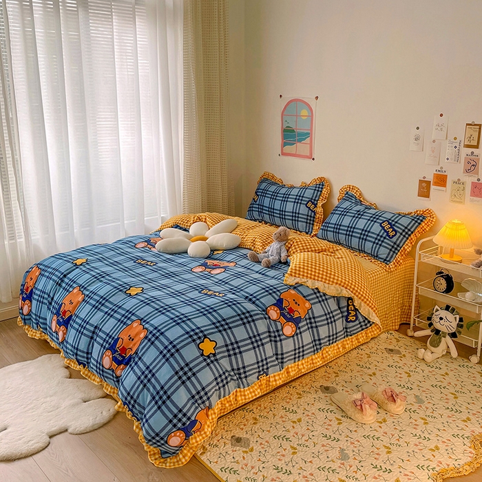 91家纺网 家纺一手货源 找家纺 梵克保罗 2025秋冬新品韩版印花牛奶绒花边款四件套 绅士熊