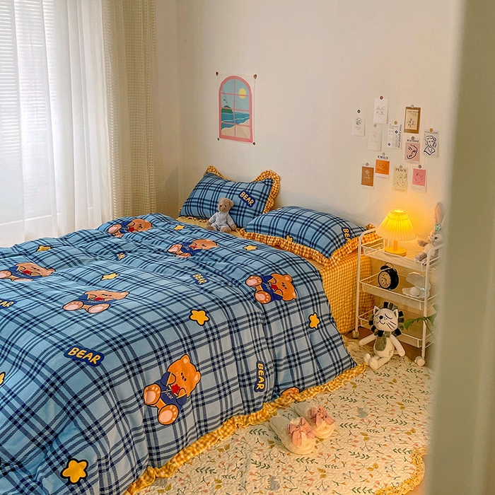 91家纺网 家纺一手货源 找家纺 梵克保罗 2025秋冬新品韩版印花牛奶绒花边款四件套 绅士熊