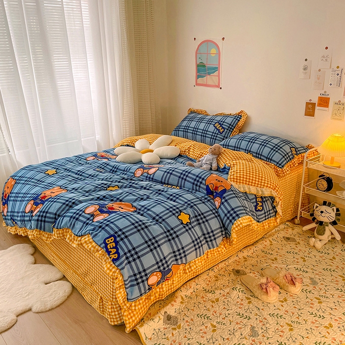 91家纺网 家纺一手货源 找家纺 梵克保罗 2025秋冬新品韩版印花牛奶绒花边款四件套 绅士熊