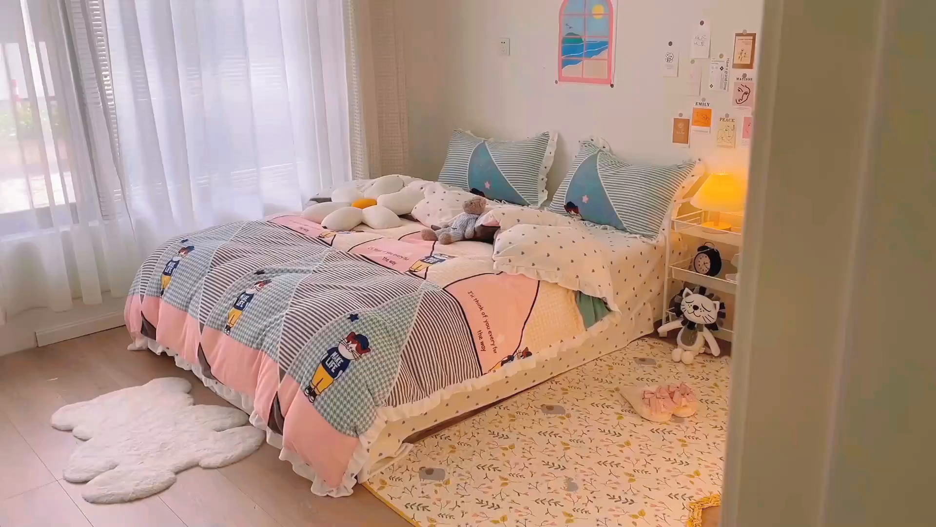 91家纺网 家纺一手货源 找家纺 梵克保罗 2025秋冬新品韩版印花牛奶绒花边款四件套 布兰妮