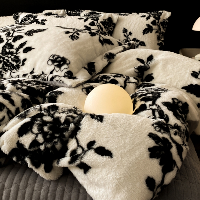 91家纺网 家纺一手货源 找家纺 大麦家纺 25年新款高克重兔毛牛奶绒床盖四件套 十里格桑