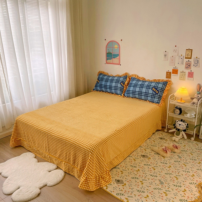 91家纺网 家纺一手货源 找家纺 梵克保罗 2025秋冬新品韩版印花牛奶绒花边款四件套 绅士熊