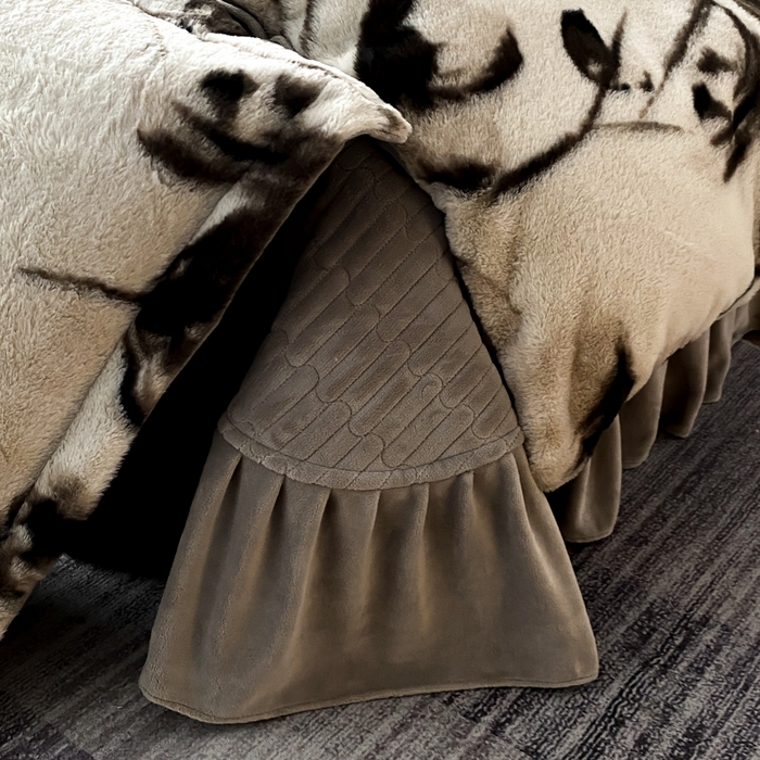 91家纺网 家纺一手货源 找家纺 大麦家纺 25年新款高克重兔毛牛奶绒床盖四件套 幽若花园