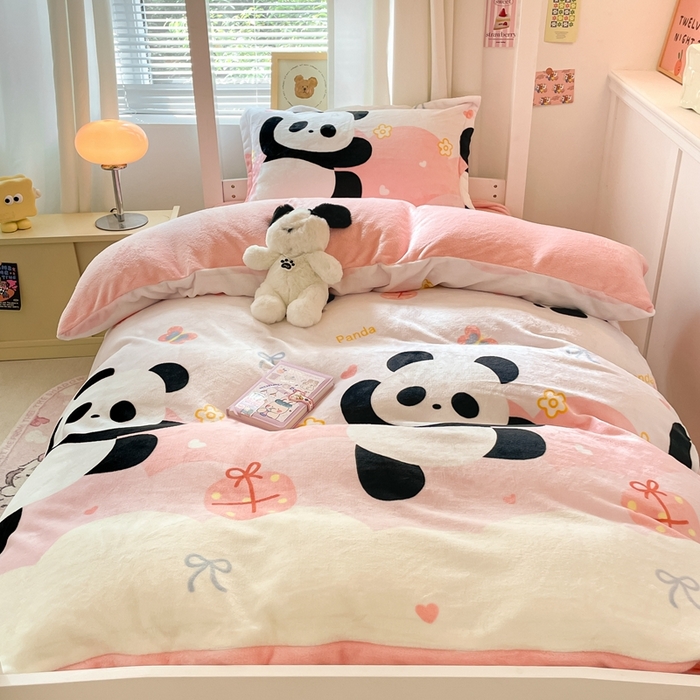 91家纺网 家纺一手货源 找家纺 寻米 2025新款高克重加厚保暖牛奶绒学生宿舍单床笠单件床笠系列二 熊猫桃桃