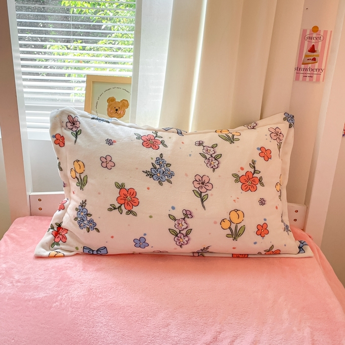 91家纺网 家纺一手货源 找家纺 寻米 2025新款高克重加厚保暖牛奶绒学生宿舍单床笠单件床笠系列二 花田结语-粉