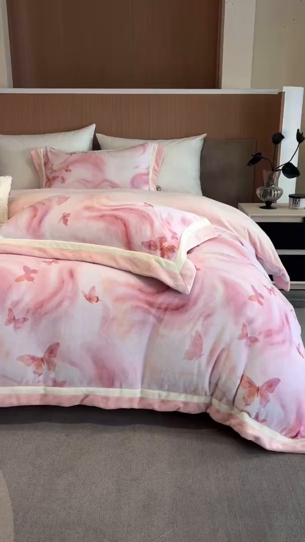 91家纺网 家纺一手货源 找家纺 （总）蓝梦 2025新款全消光数码印花牛奶绒系列四件套