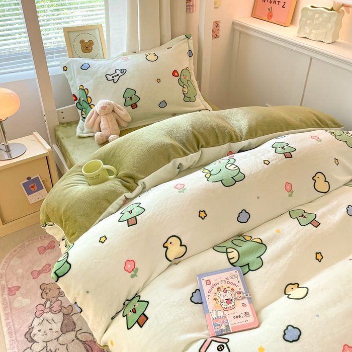 91家纺网 家纺一手货源 找家纺 寻米 2025新款高克重加厚保暖牛奶绒学生宿舍单床笠单件床笠系列二 恐龙森林
