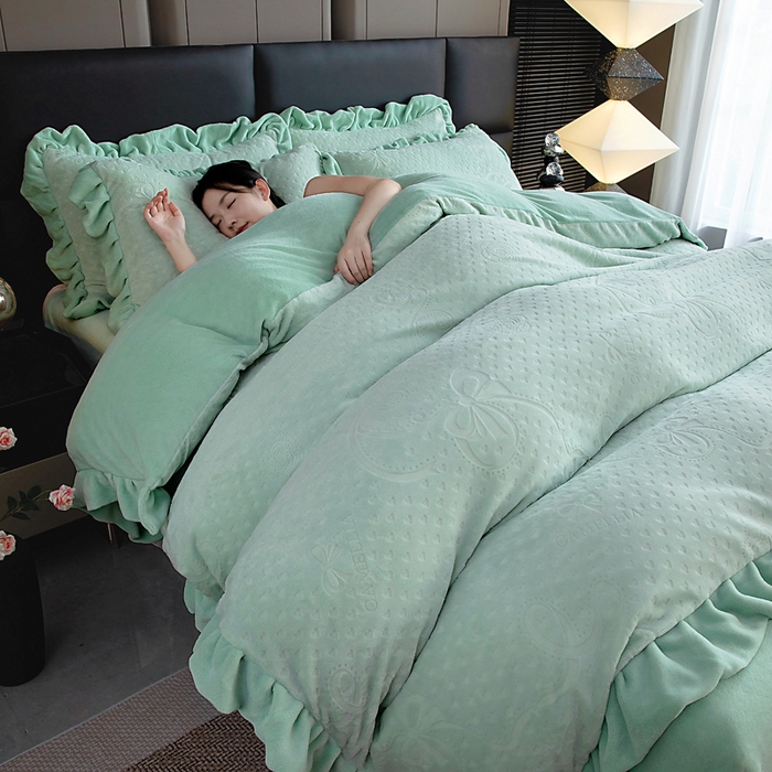 91家纺网 家纺一手货源 找家纺 （总）找底底家纺 2025新款加厚韩版全消光烂花牛奶绒四件套（加厚8斤重   日销20单客户优惠8元）