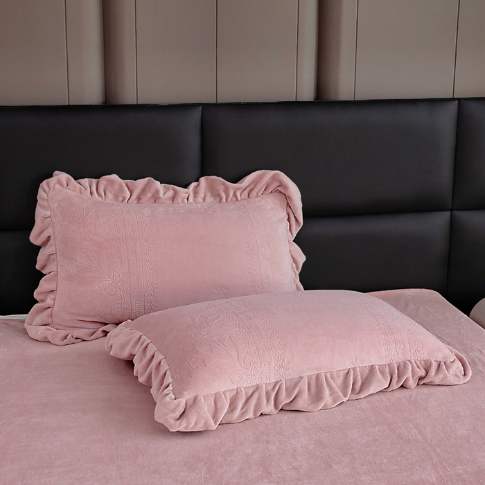 91家纺网 家纺一手货源 找家纺 找底底家纺 2025新款加厚韩版全消光烂花牛奶绒四件套（加厚8斤重   日销20单客户优惠8元） 黛蔻-暖豆沙