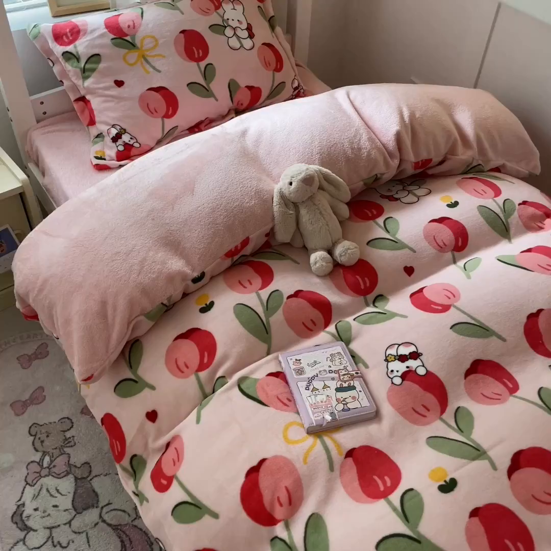91家纺网 家纺一手货源 找家纺 寻米 2025新款高克重加厚保暖牛奶绒学生宿舍单床笠单件床笠系列二 野见花兔