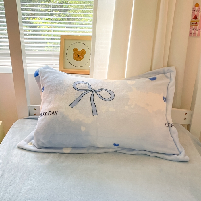 91家纺网 家纺一手货源 找家纺 寻米 2025新款高克重加厚保暖牛奶绒学生宿舍单床笠单件床笠系列二 梦幻蝴蝶结