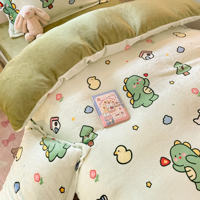 91家纺网 家纺一手货源 找家纺 寻米 2025新款高克重加厚保暖牛奶绒学生宿舍单床笠单件床笠系列二 恐龙森林