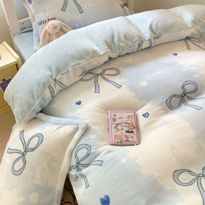 91家纺网 家纺一手货源 找家纺 寻米 2025新款高克重加厚保暖牛奶绒学生宿舍单床笠单件床笠系列二 梦幻蝴蝶结