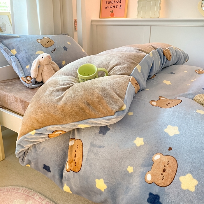 91家纺网 家纺一手货源 找家纺 寻米 2025新款高克重加厚保暖牛奶绒学生宿舍单床笠单件床笠系列二 晚安小熊-咖