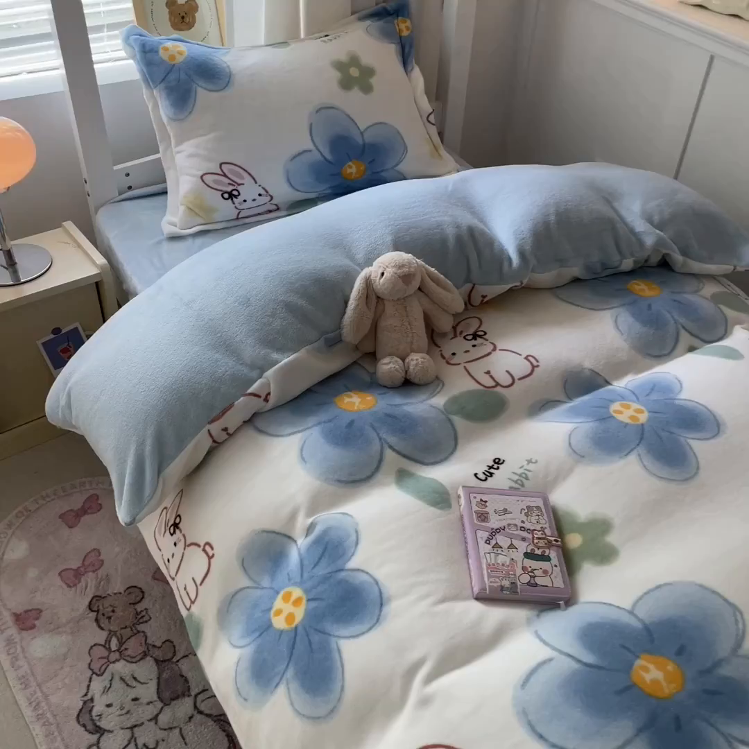 91家纺网 家纺一手货源 找家纺 寻米 2025新款高克重加厚保暖牛奶绒学生宿舍单床笠单件床笠系列二 绵意小兔