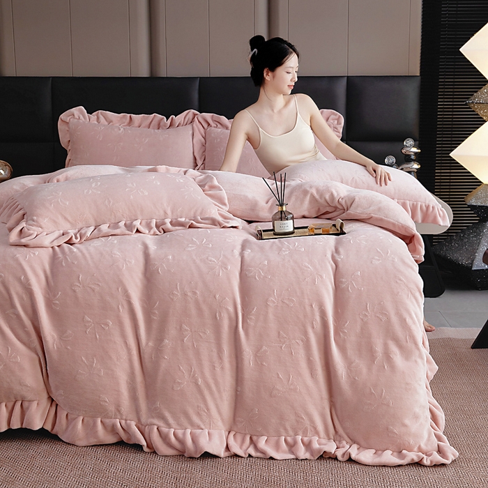91家纺网 家纺一手货源 找家纺 找底底家纺 2025新款加厚韩版全消光烂花牛奶绒四件套（加厚8斤重   日销20单客户优惠8元） 蝴蝶结-豆沙