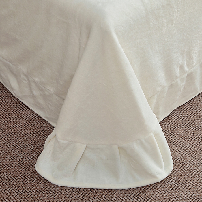 91家纺网 家纺一手货源 找家纺 找底底家纺 2025新款加厚韩版全消光烂花牛奶绒四件套（加厚8斤重   日销20单客户优惠8元） 蝴蝶结-米白