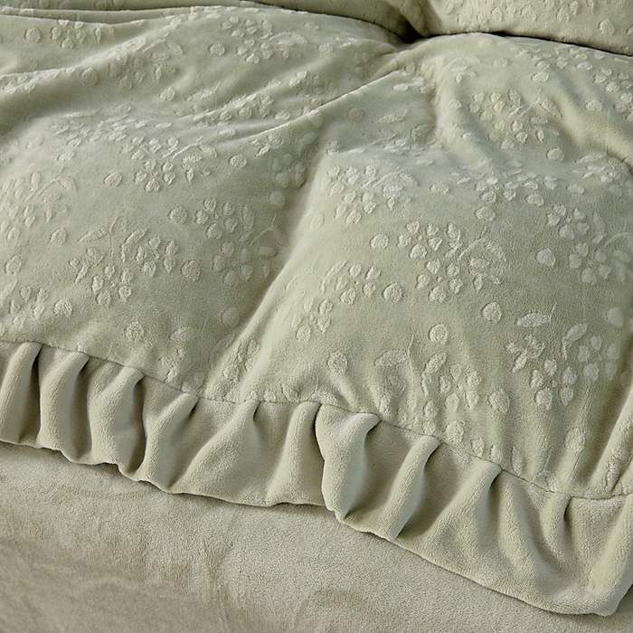 91家纺网 家纺一手货源 找家纺 找底底家纺 2025新款加厚韩版全消光烂花牛奶绒四件套（加厚8斤重   日销20单客户优惠8元） 澜花-暖绿