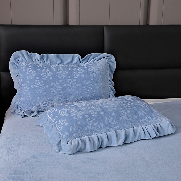 91家纺网 家纺一手货源 找家纺 找底底家纺 2025新款加厚韩版全消光烂花牛奶绒四件套（加厚8斤重   日销20单客户优惠8元） 澜花-雾兰