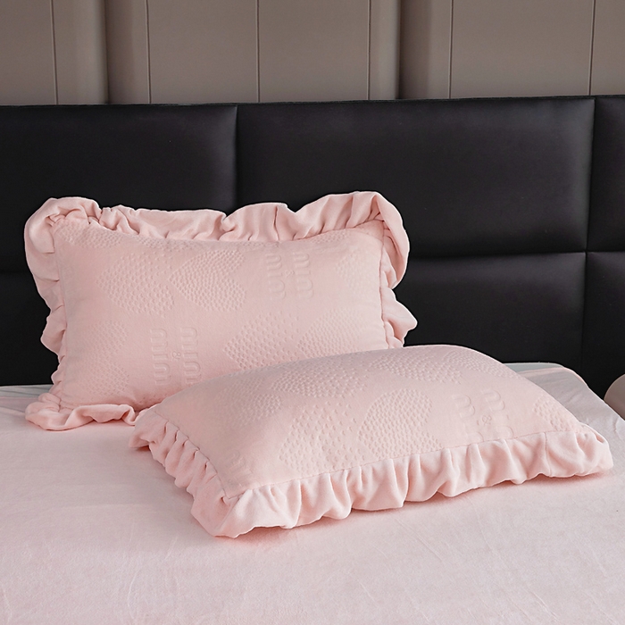 91家纺网 家纺一手货源 找家纺 找底底家纺 2025新款加厚韩版全消光烂花牛奶绒四件套（加厚8斤重   日销20单客户优惠8元） 梦屿-粉色