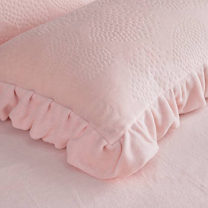 91家纺网 家纺一手货源 找家纺 找底底家纺 2025新款加厚韩版全消光烂花牛奶绒四件套（加厚8斤重   日销20单客户优惠8元） 梦屿-粉色