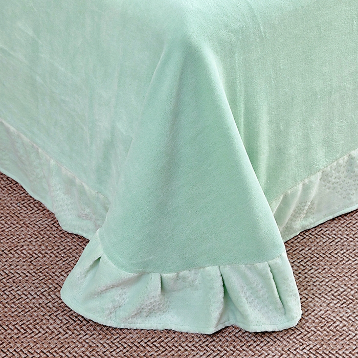 91家纺网 家纺一手货源 找家纺 找底底家纺 2025新款加厚韩版全消光烂花牛奶绒四件套（加厚8斤重   日销20单客户优惠8元） 梦屿-晴绿