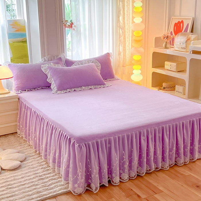 91家纺网 家纺一手货源 找家纺 后庭寝室 2025新款牛奶绒床裙四件套倾城 倾城-梦幻紫