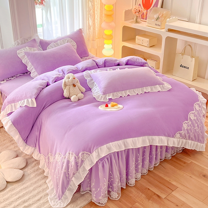 91家纺网 家纺一手货源 找家纺 后庭寝室 2025新款牛奶绒床裙四件套倾城 倾城-梦幻紫