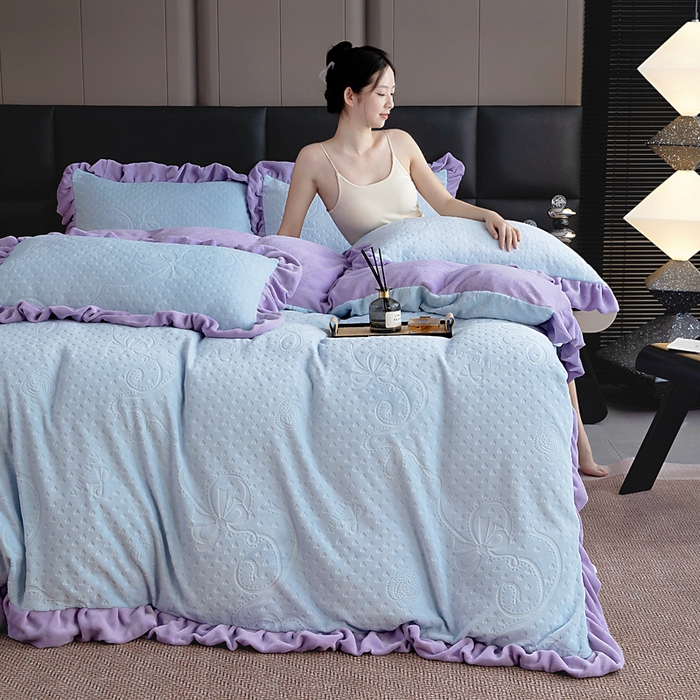 91家纺网 家纺一手货源 找家纺 找底底家纺 2025新款加厚韩版全消光烂花牛奶绒四件套（加厚8斤重   日销20单客户优惠8元） 柔漾-兰紫