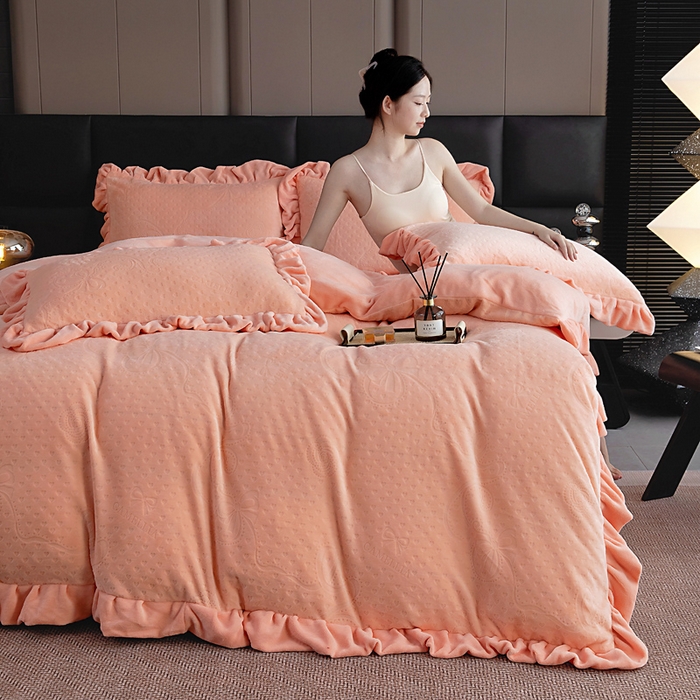 91家纺网 家纺一手货源 找家纺 找底底家纺 2025新款加厚韩版全消光烂花牛奶绒四件套（加厚8斤重   日销20单客户优惠8元） 柔漾-暖桔