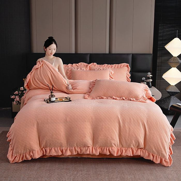 91家纺网 家纺一手货源 找家纺 找底底家纺 2025新款加厚韩版全消光烂花牛奶绒四件套（加厚8斤重   日销20单客户优惠8元） 柔漾-暖桔