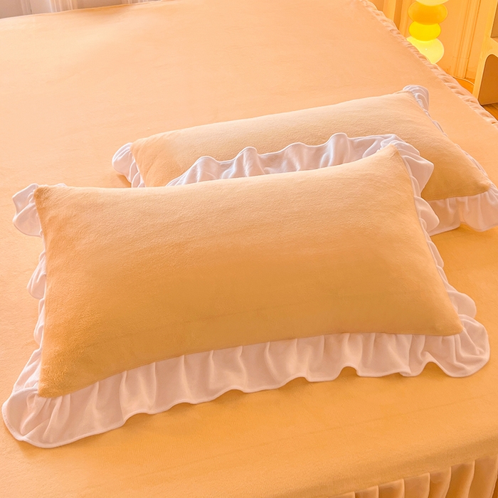 91家纺网 家纺一手货源 找家纺 后庭寝室 2025新款牛奶绒床裙四件套倾城 倾城-暖黄