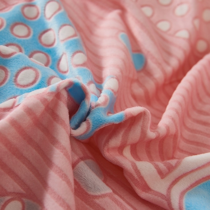 91家纺网 家纺一手货源 找家纺 梵克保罗 2025新款秋冬6D水晶绒雕花绒牛奶绒法莱绒学生三件套 快乐兔