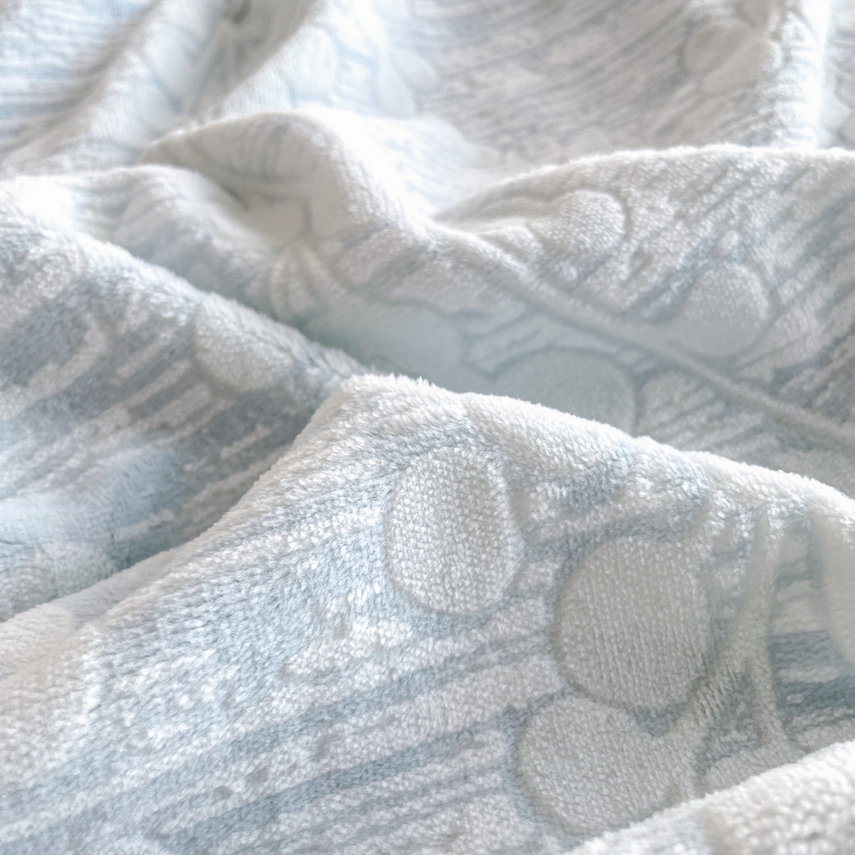 91家纺网 家纺一手货源 找家纺 梵克保罗 2025新款保暖舒适雕花绒四件套 豆蔻