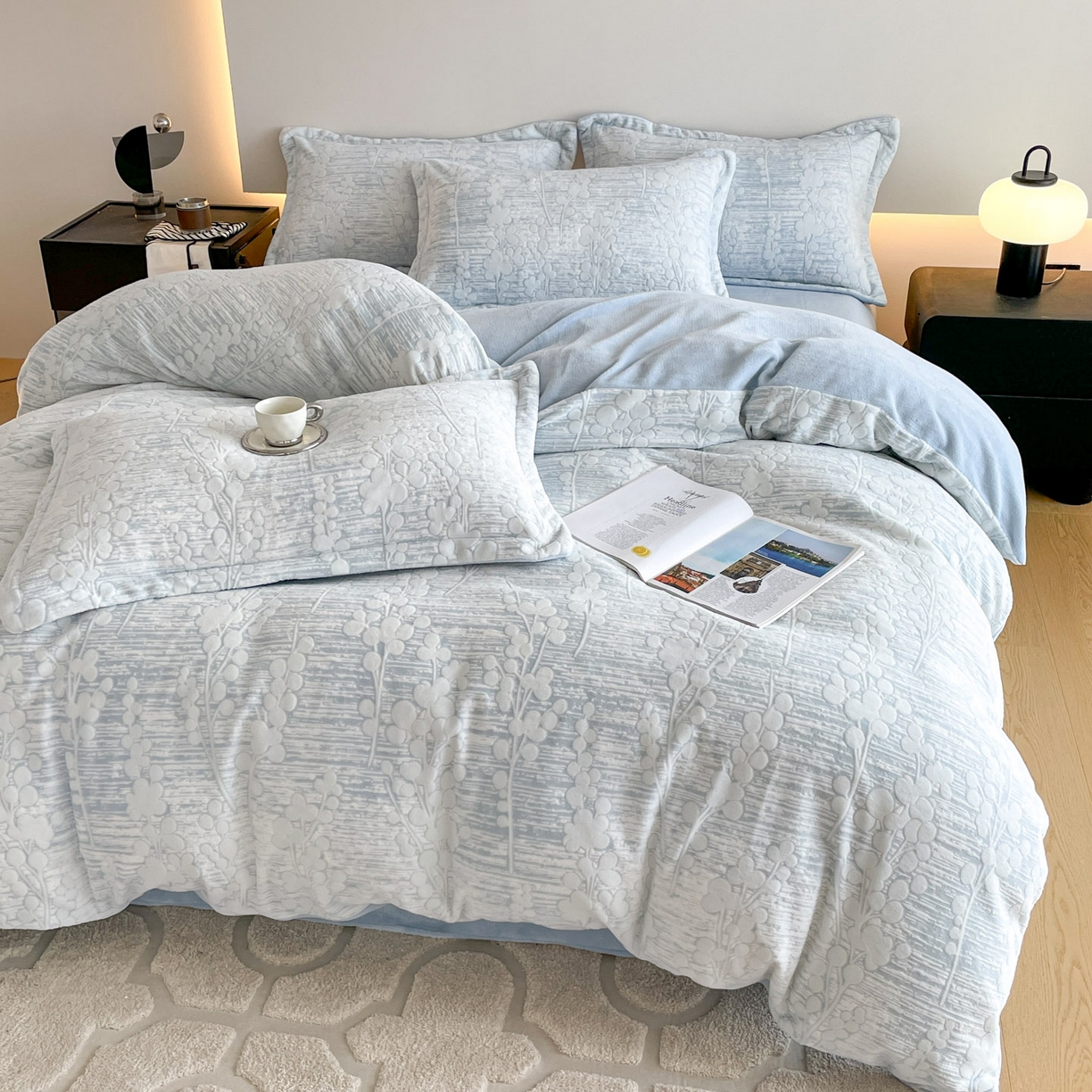 91家纺网 家纺一手货源 找家纺 梵克保罗 2025新款保暖舒适雕花绒四件套 豆蔻