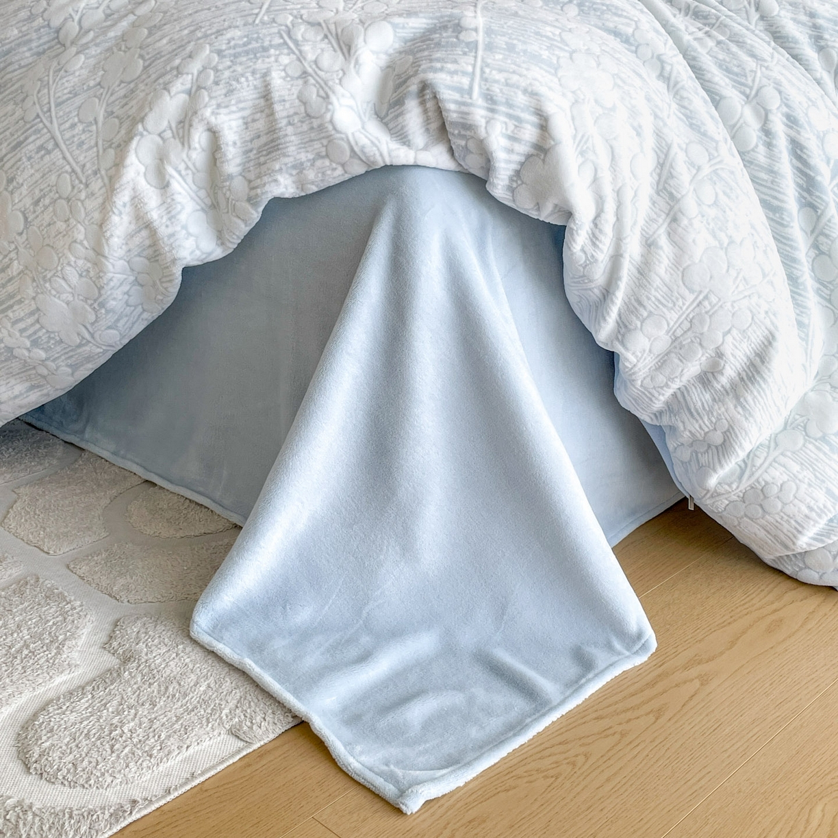 91家纺网 家纺一手货源 找家纺 梵克保罗 2025新款保暖舒适雕花绒四件套 豆蔻